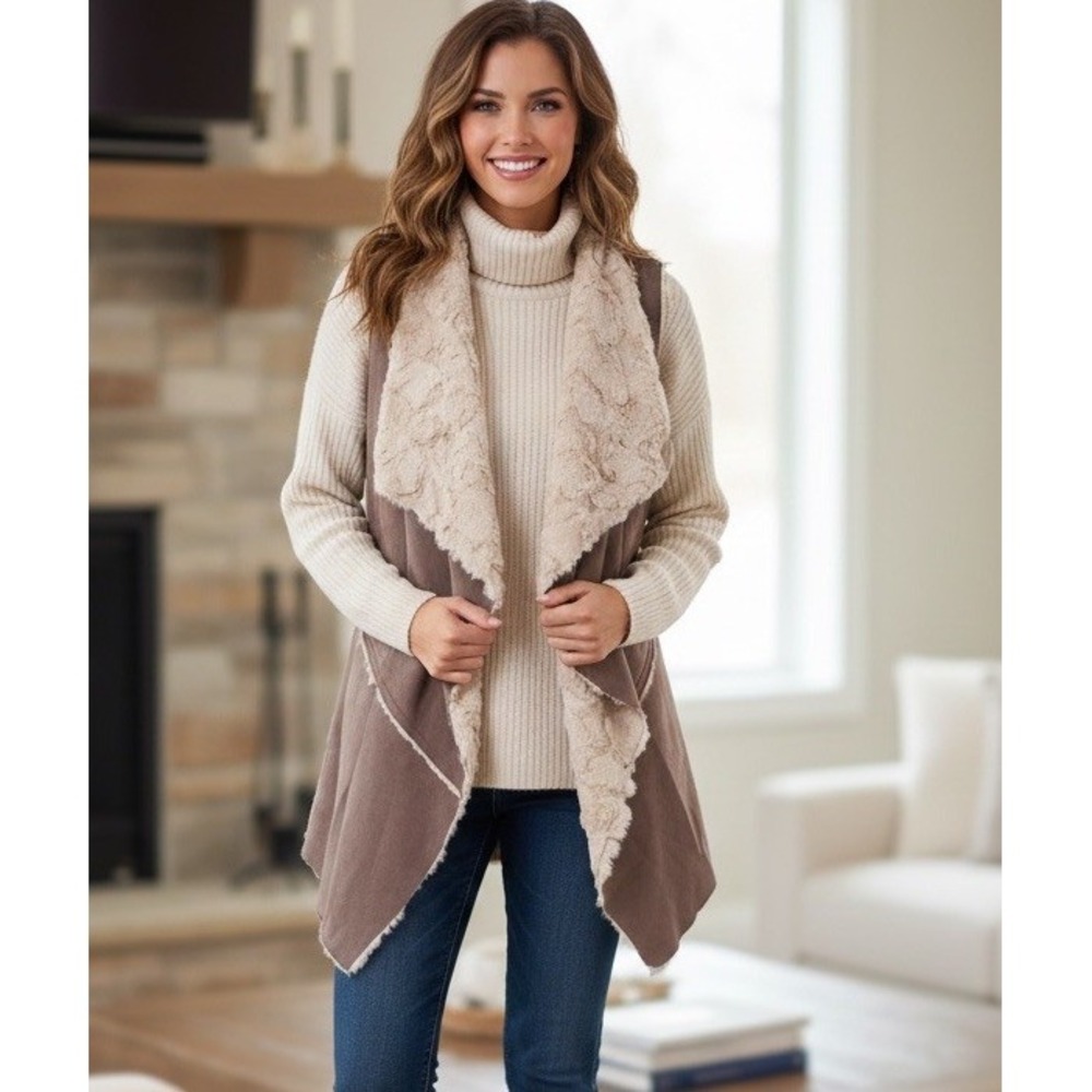 Double Zero Womens Size Medium Faux Fur Vest Shearling Lined Open Front‎ Brown